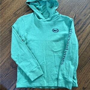 Vineyard vine, hooded T-shirt, size 6